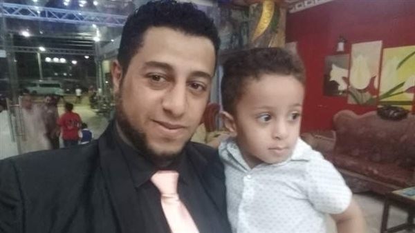 ننشر صور أب وطفليه لقوا مصرعهم إثر تسرب غاز داخل منزلهم في بني سويف