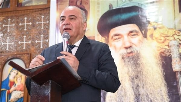 محافظ قنا يشارك فى مراسم تأبين الأنبا كيرلس أسقف نجع حمادى وتوابعها