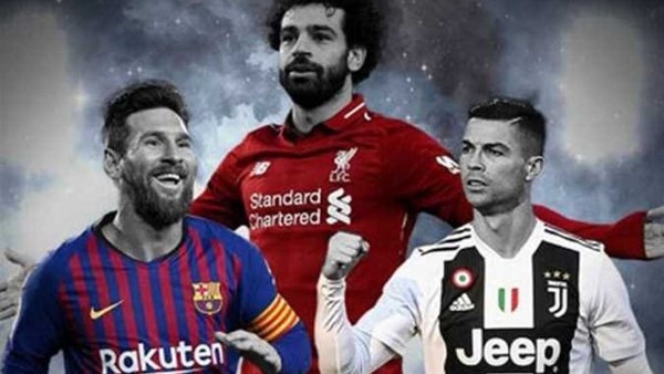 الملك يتوهج من جديد.. صلاح ينافس رونالدو وميسي على جائزة أفضل لاعب في العالم