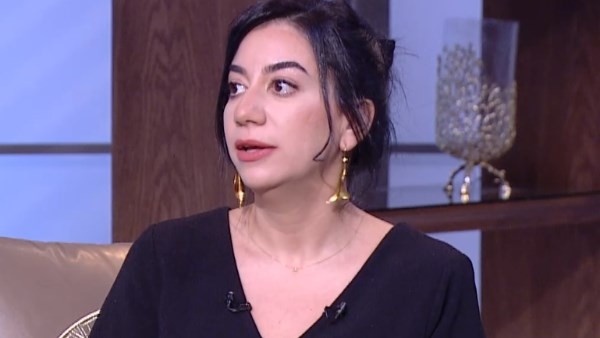 فدوى عابد تثير الجدل: خلعت الحجاب لأني مستفدش منه ولا حماني من التحرش