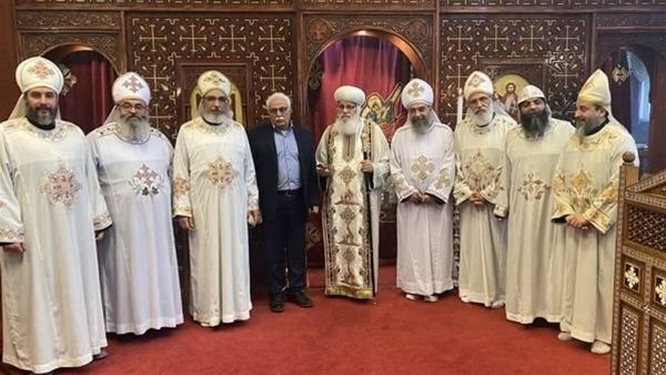 صور.. أسقف هولندا يترأس صلوات الذكري السنوية الأولى للأنبا داود
