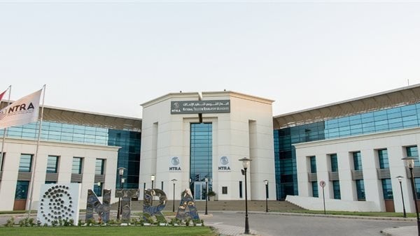 تغريم المصرية للاتصالات 20 مليون جنيه بسبب انقطاع خدمات الإنترنت