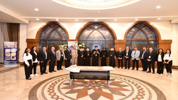 “الدور الوطني للصحافة القبطية” في احتفال الصحافة القبطية بالمقر البابوي.. وتكريم رموز الصحافة القبطية بيد البابا تواضروس الثاني