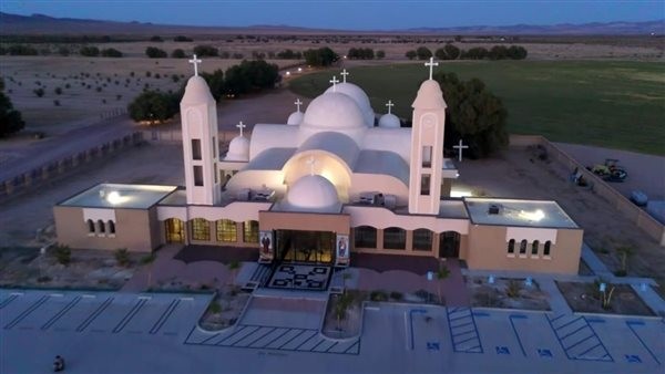تعرف على تاريخ دير الأنبا أنطونيوس في صحراء موهافي بولاية كاليفورنيا الأمريكية