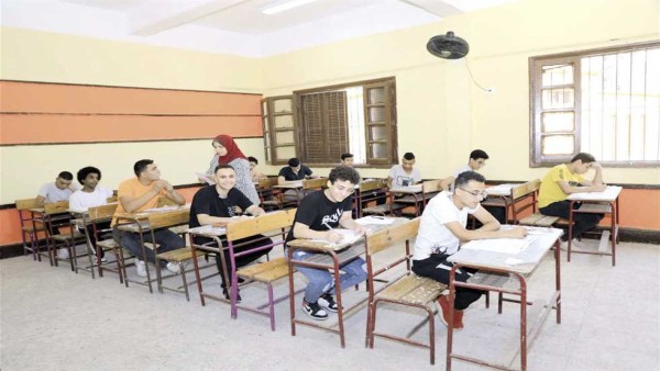 جدول امتحانات الثانوية العامة 2023.. اعرف مواعيد الإجازة في مصر