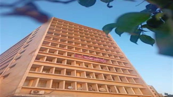 الفلوس في البنك.. رسالة من القوى العاملة لـ90 مصريا غادروا الأردن