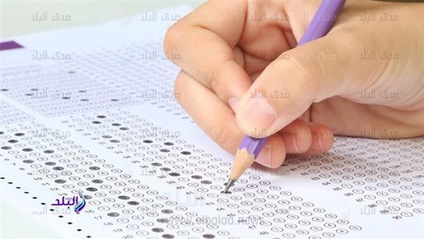 تعديل شكل البابل شيت في امتحانات الثانوية العامة .. الأهالي: نخشى من اضطراب التصحيح الإلكتروني بعد التغييرات .. وخبراء التعليم: مافيش حاجة تخوف