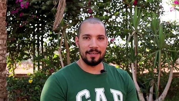 عبدالله رشدي: الملائكة لن تلعن الزوجة اللي امتنعت عن زوجها لأنه مبيستحماش