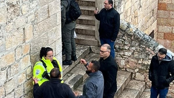 تفاصيل اقتحام كنيسة العذراء بالقدس وإصابة أحد رجال الدين - تفاصيل جديدة