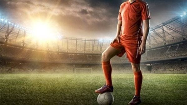 ترحيل لاعب الأهلي السابق المتهم بالإتجار في الأدوات الجنسية لتنفيذ 11 حكما قضائيا