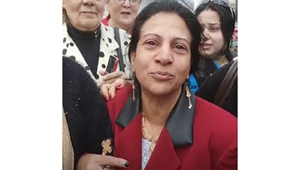 مناشدات باختيار والدة شنودة بالتبني أم مثالية