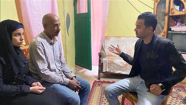 قتلوه بسبب دفاعه عن خطيبته من التحرش.. والد الشاب ضحية السلام: أمه اتشلت من الصدمة