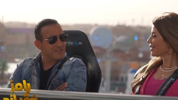 أحمد السقا يلقي الشعر لأول مرة.. وتعليق قوي من رامز جلال (فيديو)