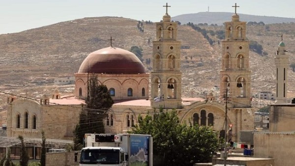 بالصور ..تعرف على كنيسة "بئر يعقوب" التى تقابل المسيح مع السامرية