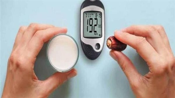 كيف يصوم مريض السكري في رمضان.. وما هي جرعة الأنسولين المناسبة؟