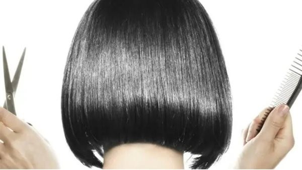 عربية عامله حادثة.. فاتورة صالون تجميل بـ43 ألف جنيه تتصدر الترند