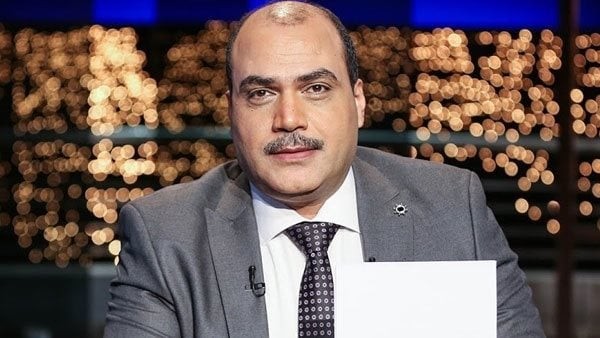 الباز لـ محمد فؤاد: يطلبونك فى الحفلات لأنك مصرى فلا تهدر ماء وجهك