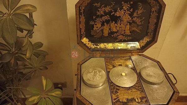 العثور على صندوق من مقتنيات أحمد شوقي أمير الشعراء.. وأسرته تطلب إعادته إلى متحفه - صور