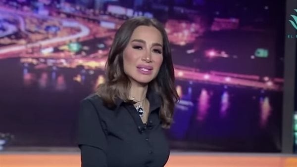 بسمة وهبة تبكي بسبب شماتة وجدي العربي في وفاة نجل حسن يوسف.. "فيديو"