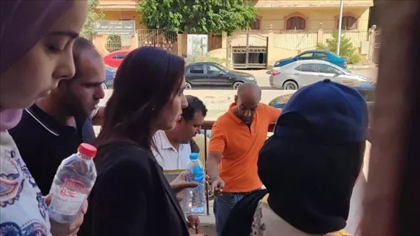 تأجيل محاكمة زوج مذيعة شهيرة في واقعة مصرع مدير بنك بسبب عضة كلب