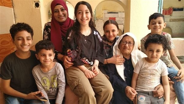 عندها 103 سنوات وعاصرت ملكين و8 رؤساء.. الحاجة سميرة: اتجوزت بـ 30 جنيها وعمري ما غضبت من جوزي