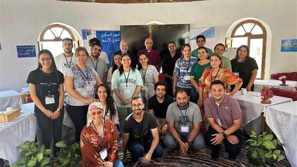 رئيس أساقفة الكنيسة الأسقفية يلتقي طلاب الدفعة الثامنة بالمعهد المسكوني للشرق الأوسط في الأنافورا