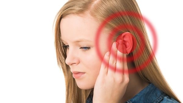 8 أعراض لـ التهاب الأذن الداخلية.. والعدوى الفيروسية أو البكتيرية سبب الإصابة