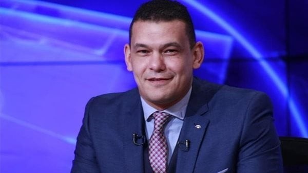 حقيقة إقالة عبد الواحد السيد من إدارة الكرة بالزمالك