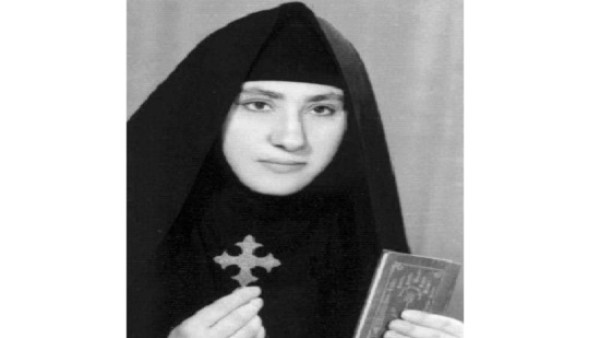 تحتفل الكنيسة بتذكار نياحة الام الراهبة تيماف ايريني رئيسة دير راهبات ابوسيفين مصر القديمة
