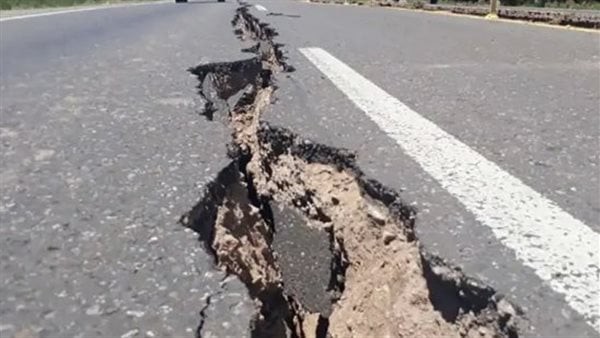 بعد الهزة الأرضية في سيناء اليوم، خبير جيولوجيا يكشف خريطة النشاط الزلزالي بمصر