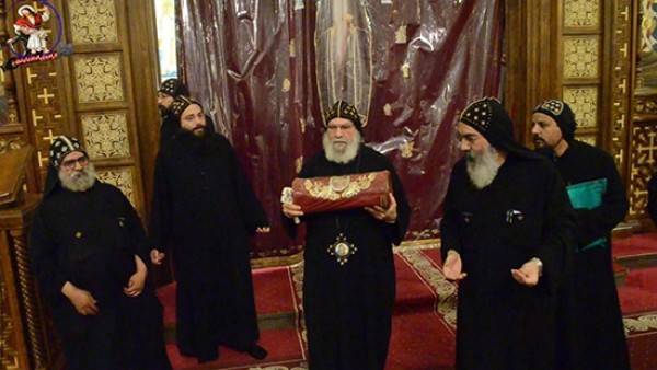 إهداء جزء من رفات القديس حبيب جرجس لدير "الأنبا بيشوي"