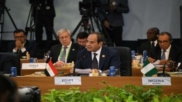الرئيس السيسي: مصر تجدد دعوتها لتدشين مركز عالمي لتخزين وتوزيع الحبوب