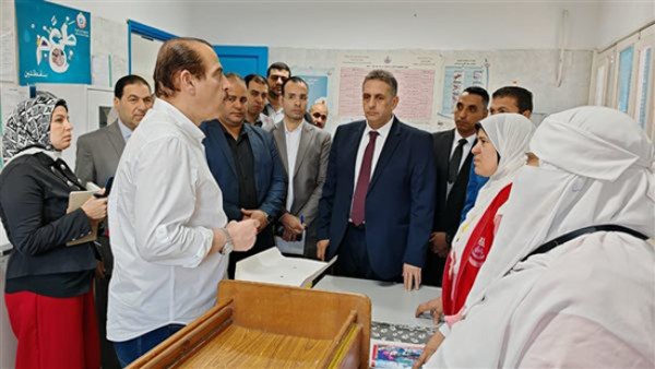 لتقصيرهم في العمل.. نائب وزير الصحة يوجه بخصم شهر لـ 3 مديرين بالشؤون الصحية في كفر الشيخ