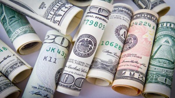 How Global Supply Chain Disruptions Are Changing Currency Movements