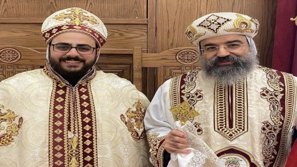 بالصور.. سيامة كاهن جديد لإيبارشية بنسلفانيا وتوابعها بيد نيافة الأنبا كاراس