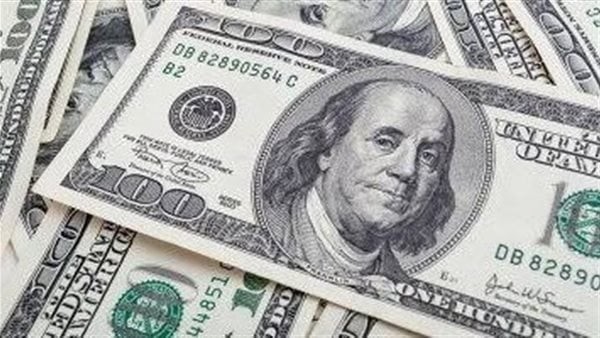 أكبر انخفاض في السوق الموازي.. ما مصير سعر الدولار وحقيقة التعويم؟