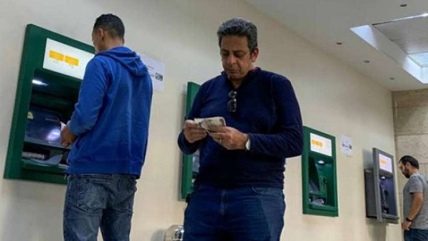 مفاجآت في موعد صرف مرتبات شهري أبريل ومايو 2024.. «مستند»