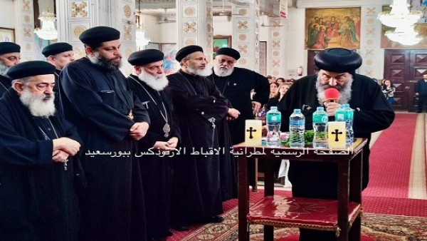 الأنبا تادرس يترأس صلوات الثالث للمتنيح القمص شنودة فتحى والشماس ميلاد سمير الخادم بمطرانية بورسعيد