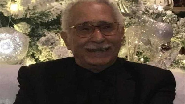 احتفالًا بعيد ميلاده الـ90.. أحدث ظهور لـ عبدالرحمن أبو زهرة (صورة)