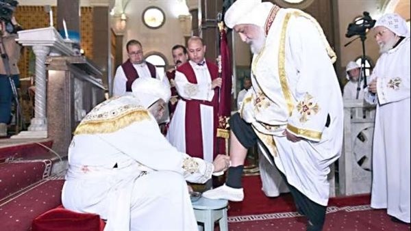 البابا تواضروس يترأس قداس خميس العهد بدير مارمينا كينج مريوط غدا