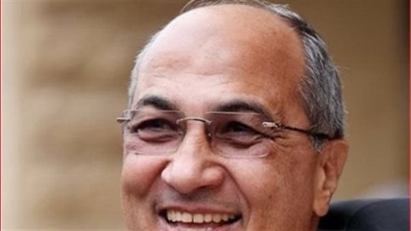 أسرة محمد ثابت تخاطب النائب العام لـ الإفراج عنه