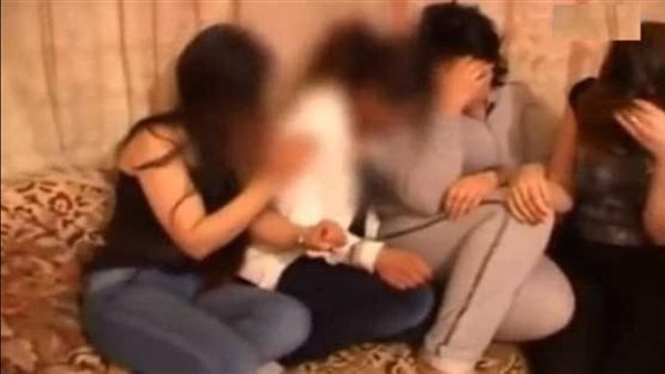 بينهم مفتش بمكافحة التهرب الضريبي.. سقوط شبكة دعارة داخل دانا مول بالتجمع الخامس