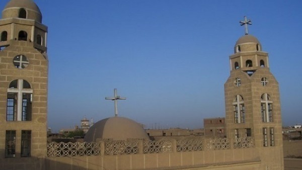 مطرانية طما تصدر بيانا بشأن سيامة كهنة جدد