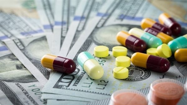 نقابة الصيادلة تكشف مفاجأة بشأن أسعار أدوية الضغط والسكر