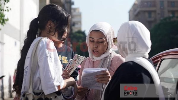 قبل ساعات من بدئها.. شاومينج يلوّح بتسريب امتحانات الثانوية العامة وينشر «الأسئلة»