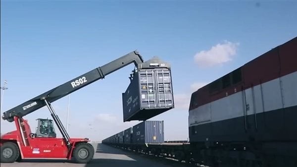 8 معلومات عن أول ميناء جاف في مصر