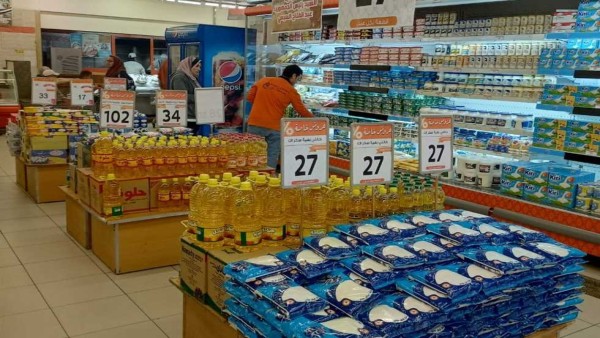 «الغرف التجارية»: انخفاض أسعار الزيت والسكر 50% (فيديو)