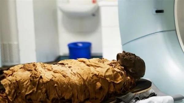 بعد إحياء صوت مومياء كاهن مصري يدعى نسيامون.. خبير آثار يكشف مفاجأة|تفاصيل