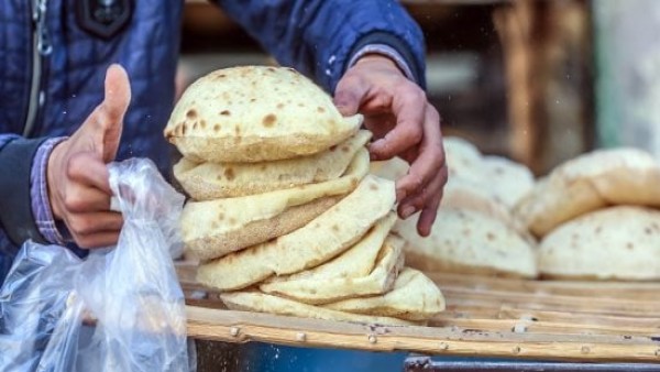 وزارة التموين تحدد تكلفة الخبز المدعم للمخابز والرغيف للمواطن ثابت بـ 20قرشا