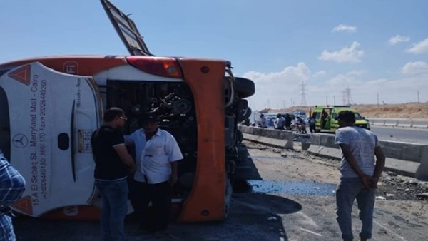 انقلاب أتوبيس على طريق الإسكندرية - مطروح